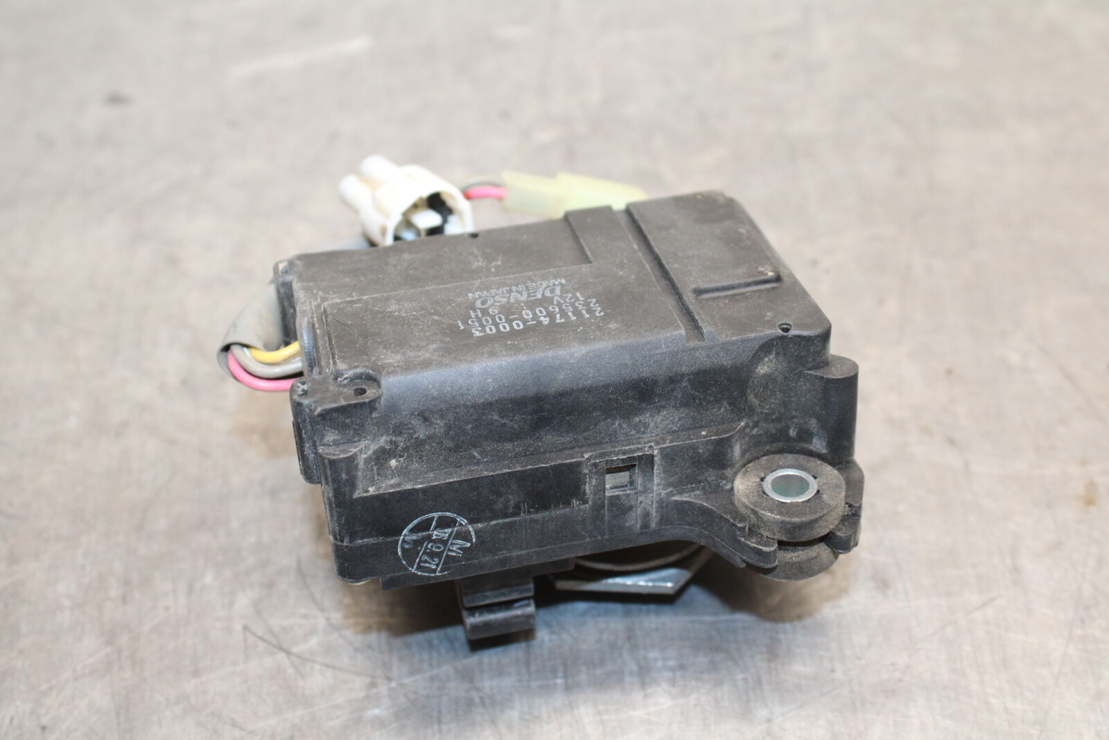 06-07 KAWASAKI NINJA ZX10R EXHAUST VALVE SERVO MOTOR BB115