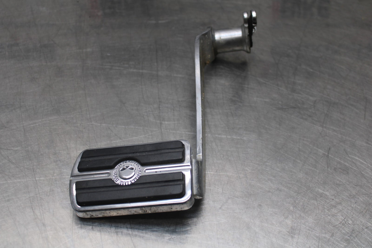 08 HARLEY-DAVIDSON ELECTRA GLIDE POLICE EFI FLHTPI RIGHT FOOT BRAKE PEDAL BB816