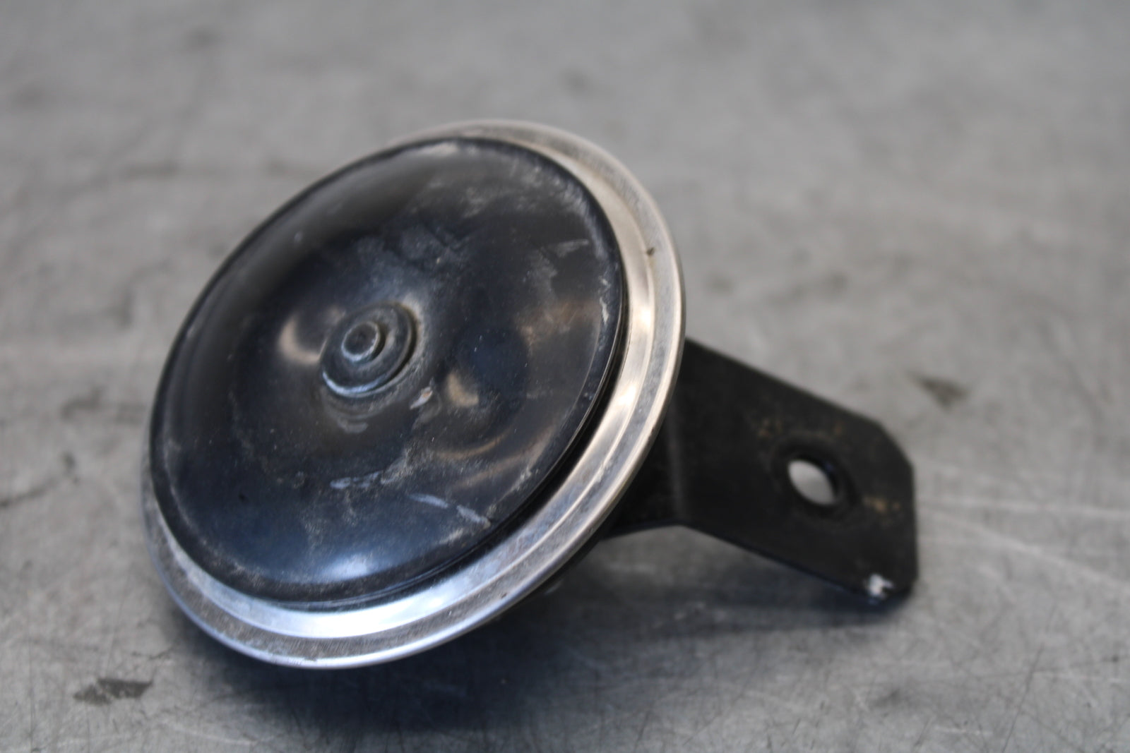 18-23 KAWASAKI NINJA 400 HORN SIGNAL  BB679