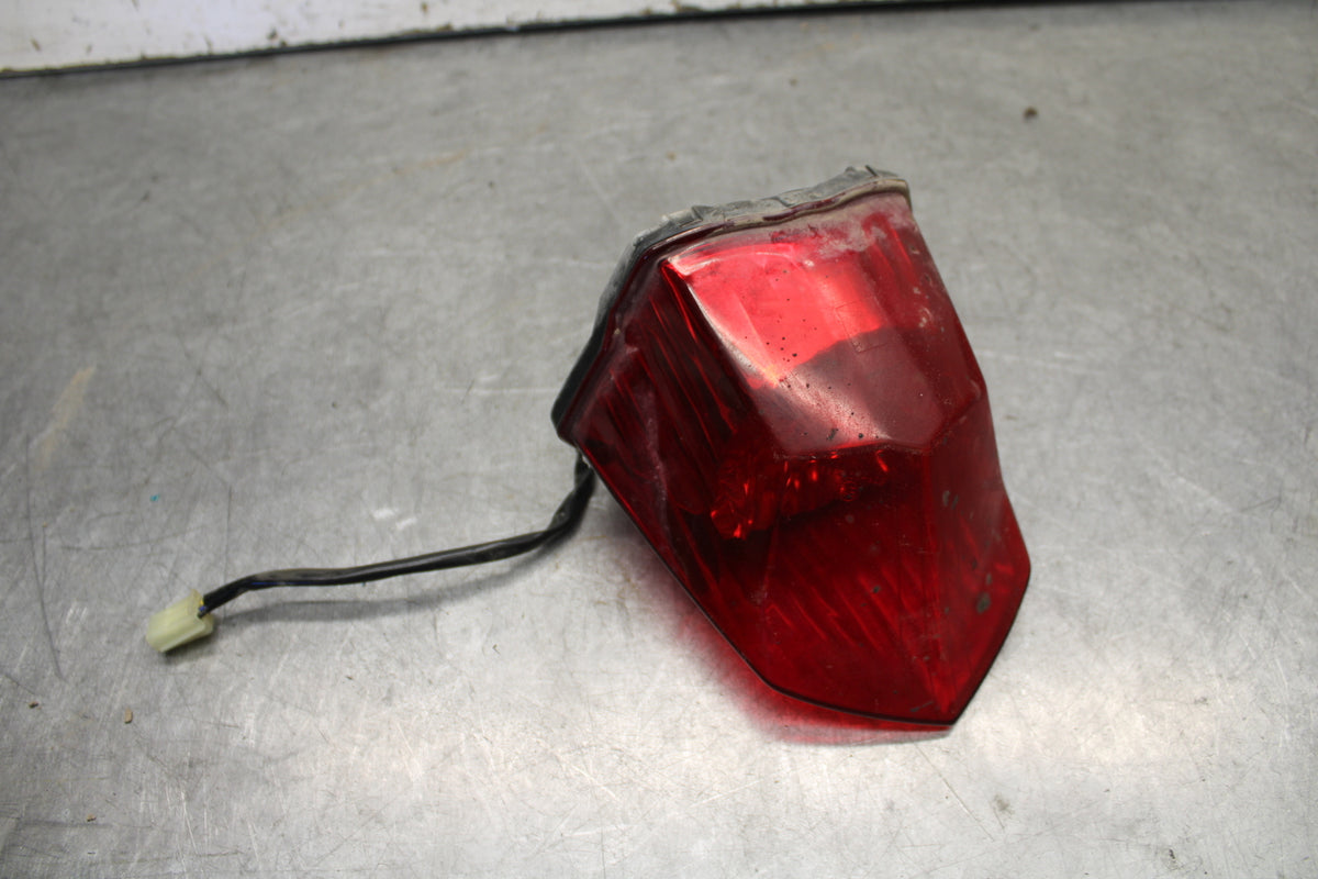 09-15 YAMAHA FZ6R REAR TAIL TAILLIGHT BACK BRAKE LIGHT  BB686