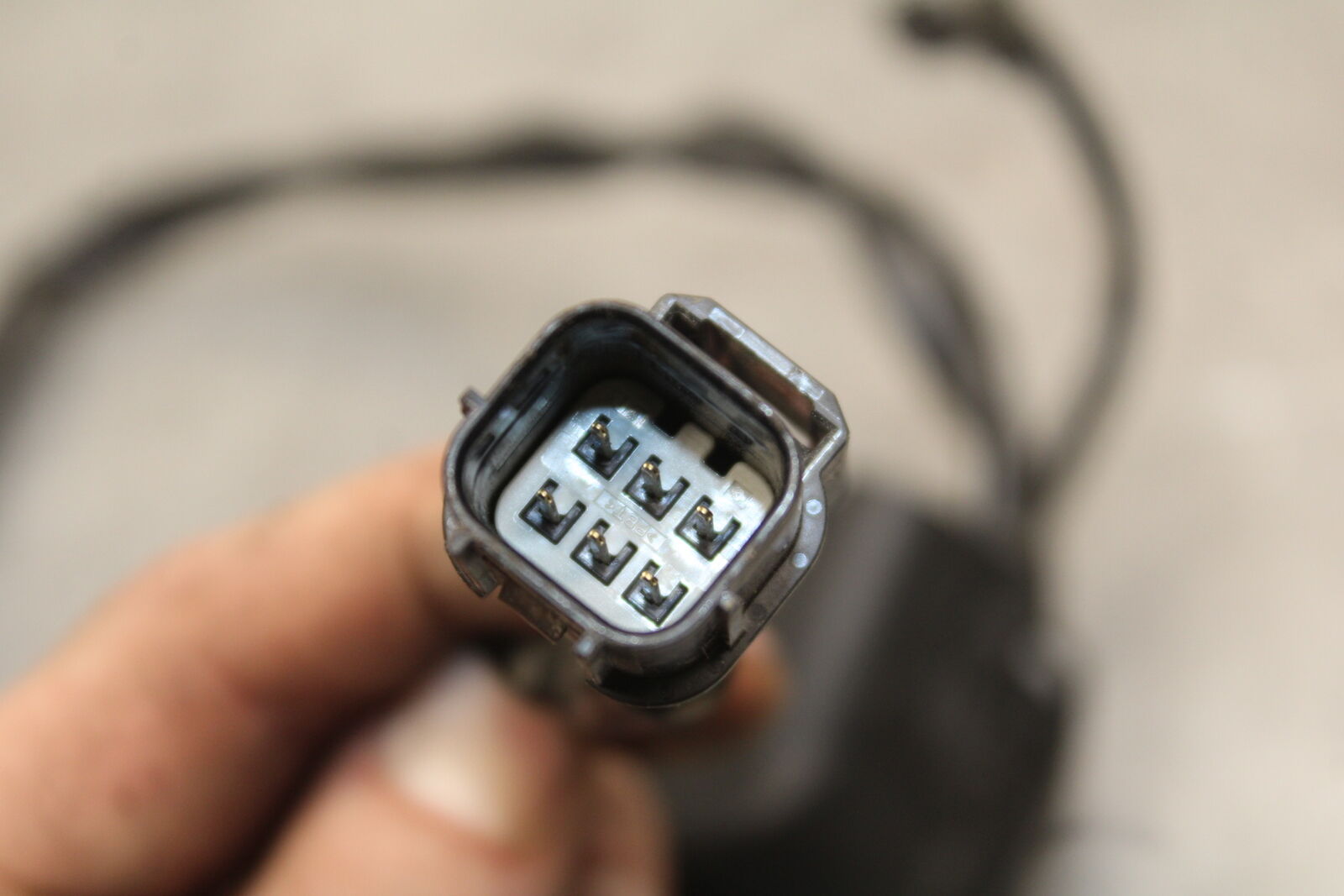 18-24 KAWASAKI NINJA 650 RIGHT CLIP ON HANDLE KILL OFF START SWITCH BB725