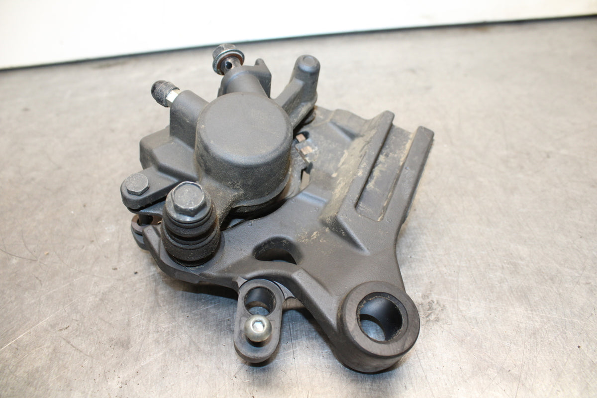 19-21 YAMAHA YZF R3 REAR BACK BRAKE CALIPER W MOUNT BRACKET BB121