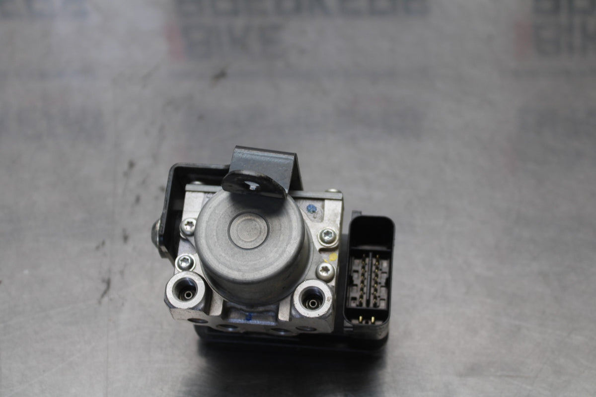 13-17 KAWASAKI NINJA 300 EX300 ABS ABS PUMP UNIT MODULE BB189