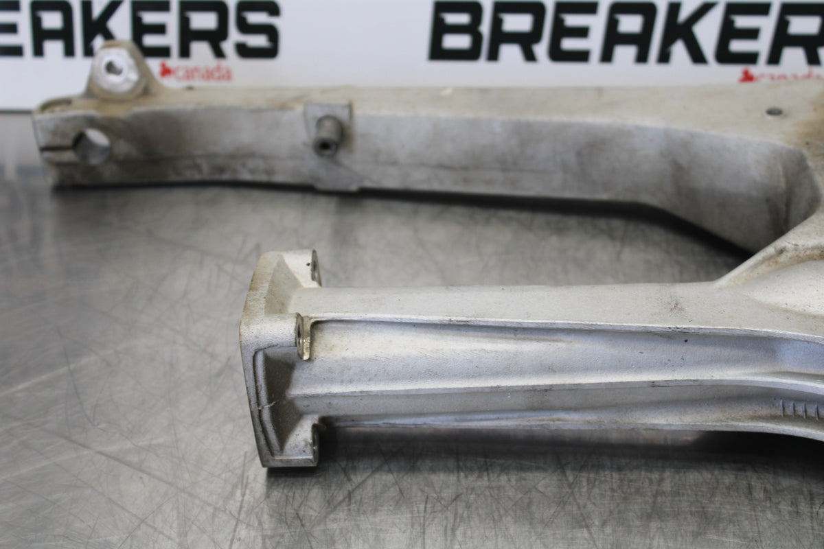 08 MOTO GUZZI BREVA 750 REAR SWINGARM BACK SUSPENSION SWING ARM BB154