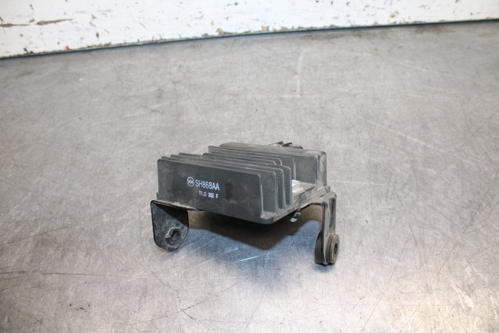 18-24 KAWASAKI NINJA 650 RECTIFIER VOLTAGE REGULATOR BB725