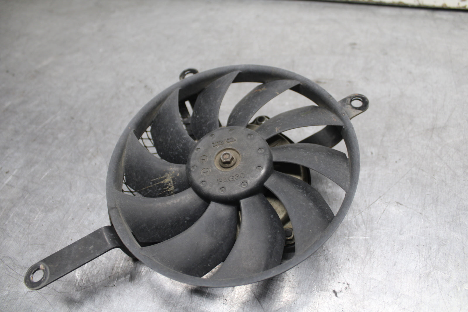 08-09 SUZUKI GSXR600 ENGINE RADIATOR COOLING FAN BB728