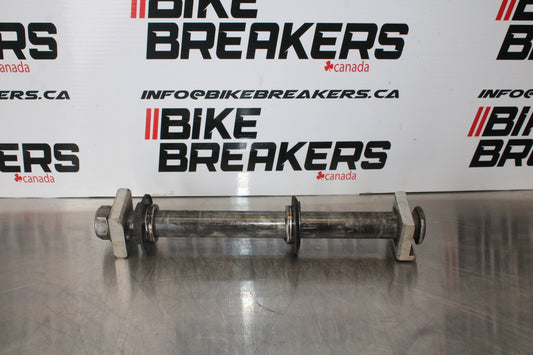 07-08 YAMAHA YZF R1 REAR AXLE BACK WHEEL RIM PIVOT BOLT AXEL BB160