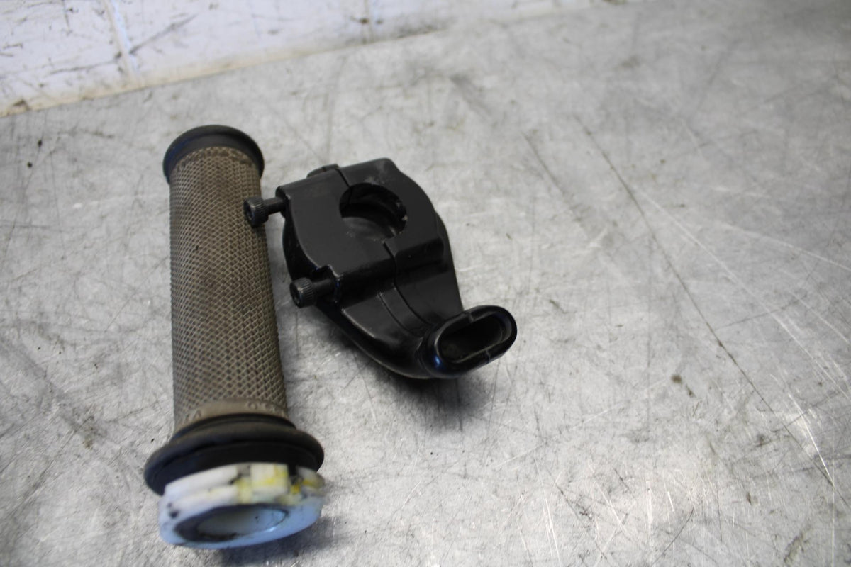 2009 Yamaha YZF R6 THROTTLE CABLE LINE HOUSING GUIDE 3XW-26282-01-00 BB532