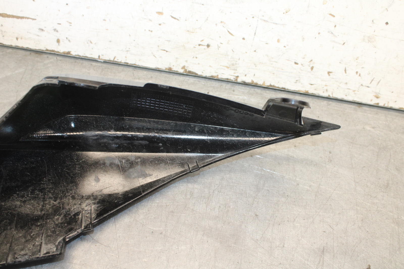 09-12 KAWASAKI NINJA ZX6R RIGHT REAR BACK TAIL FAIRING COWL SHROUD BB698