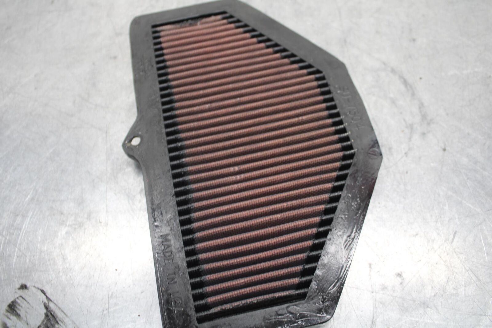 04-05 SUZUKI GSXR750 K&N AIRBOX AIR INTAKE FILTER BB81