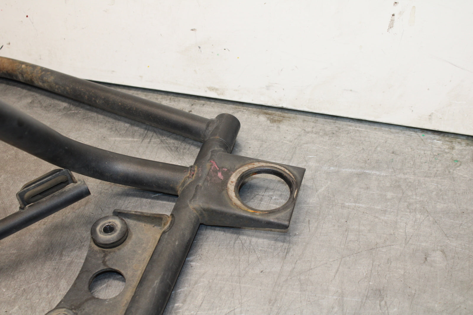 03-08 KAWASAKI VULCAN 1600 SADDLEBAG SUB FRAME STAY MOUNTS BB754