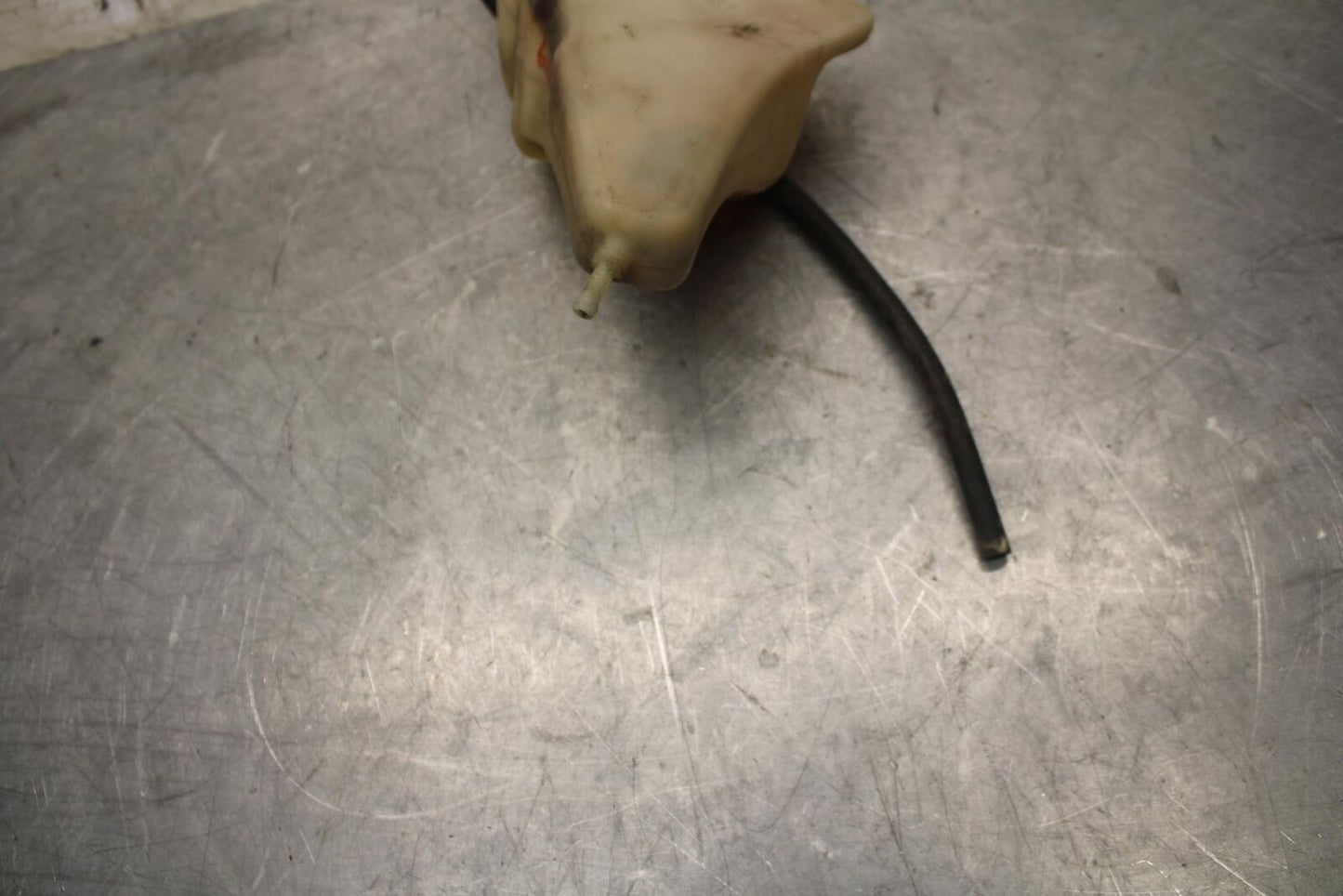 1997 Suzuki GSXR750 COOLANT WATER TANK RESERVOIR BOTTLE BB39