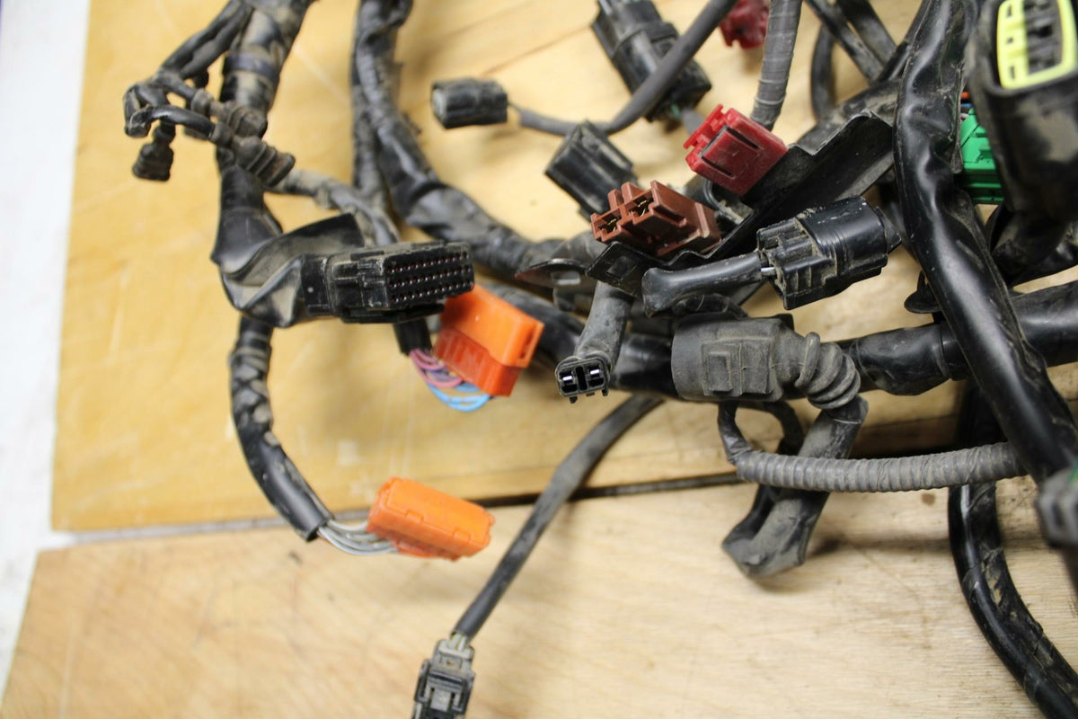 13-15 HONDA CBR500R MAIN  WIRING HARNESS MOTOR WIRE LOOM 32100-MGZ-A00 BB315