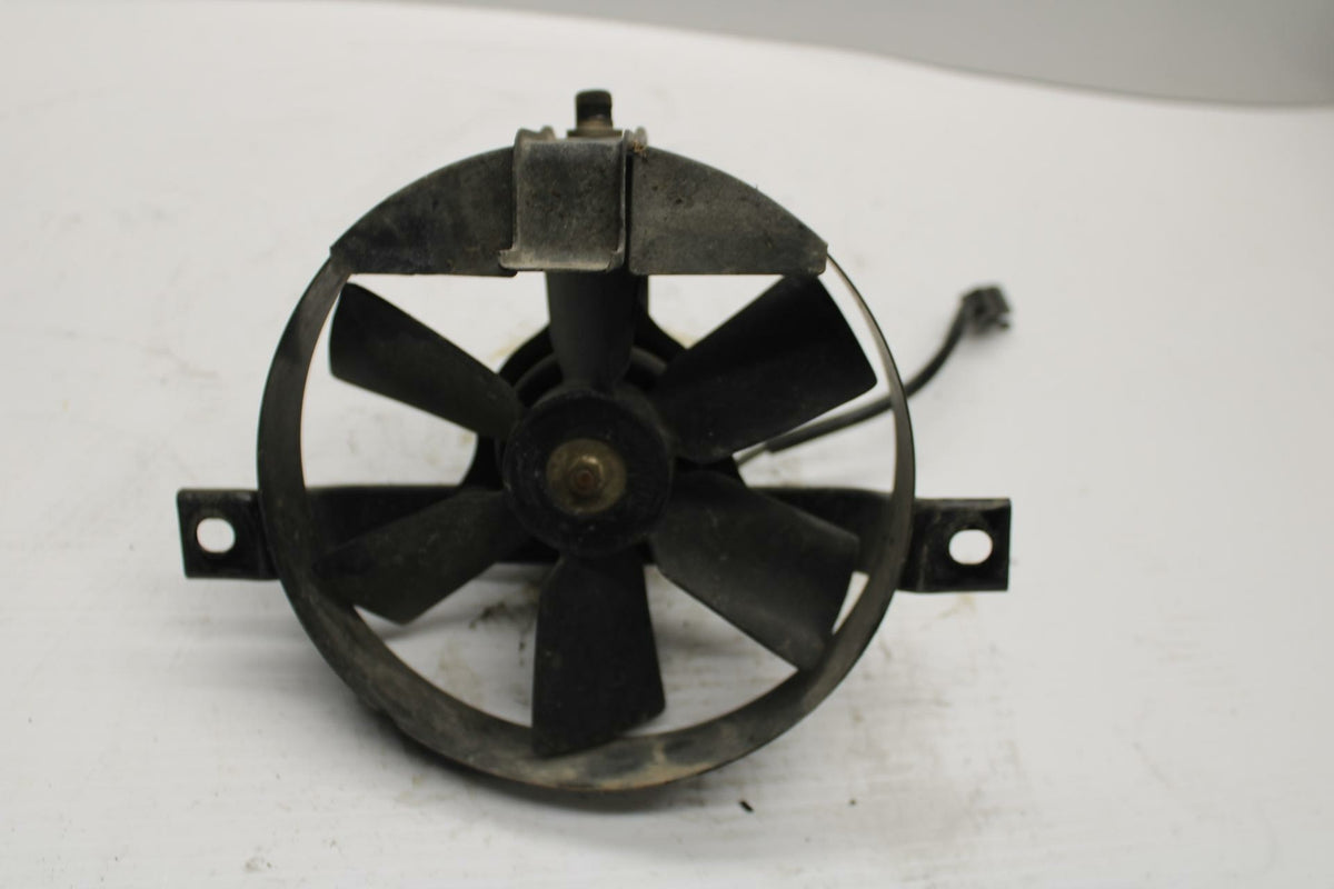 84-85 HONDA V30 MAGNA ENGINE RADIATOR COOLING FAN BB251