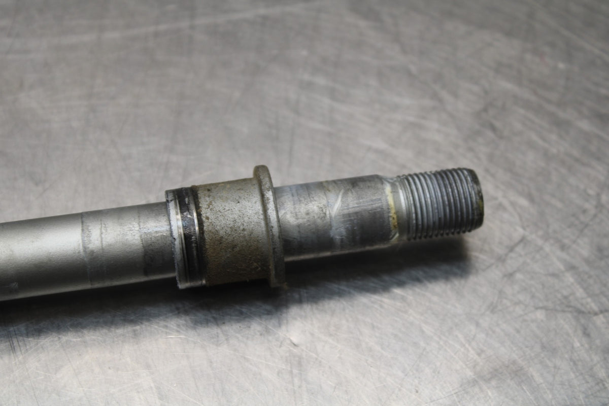 19 MOTO GUZZI V7 III FRONT WHEEL RIM AXLE PIVOT BOLT BB831