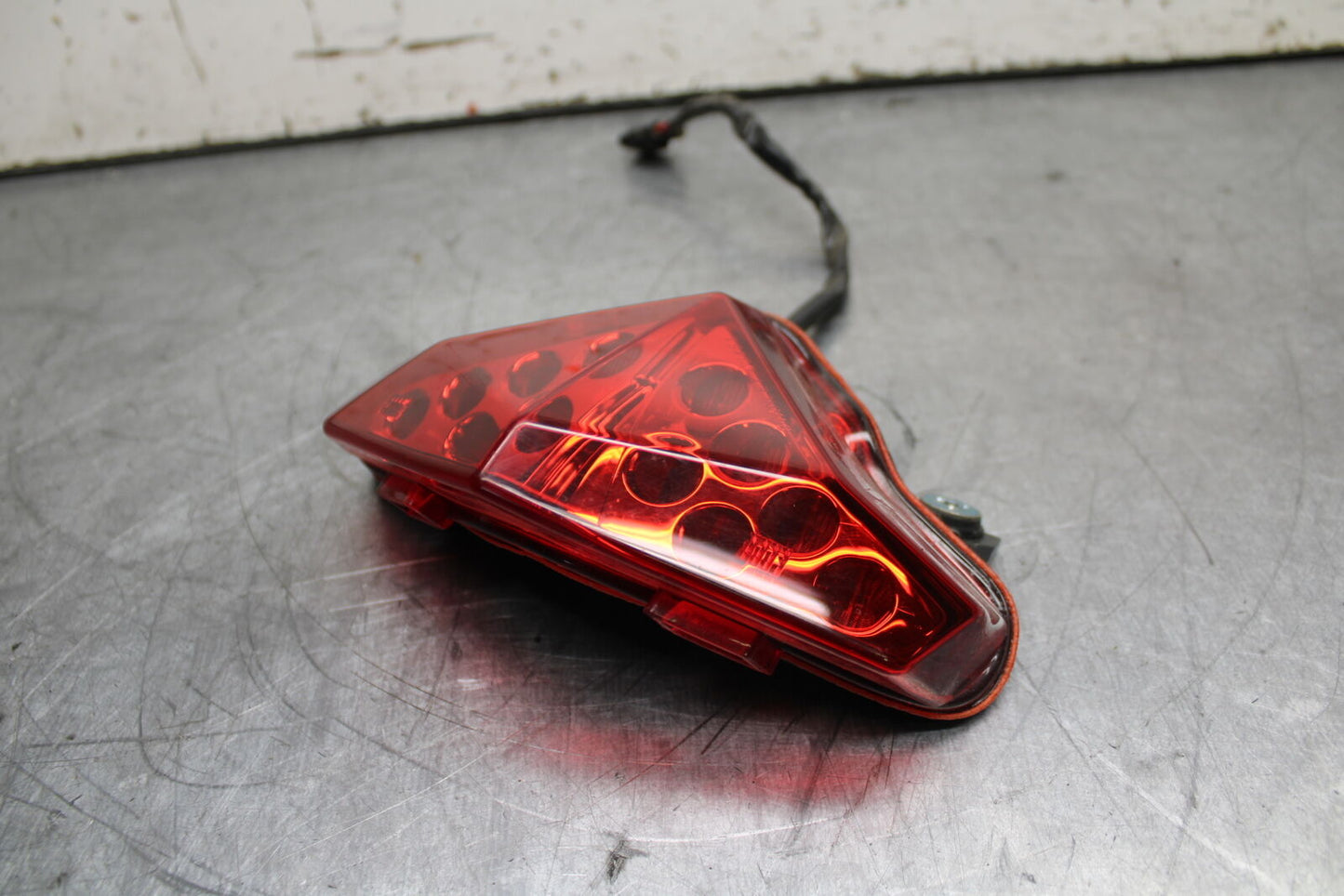 12-17 KAWASAKI ER-6N Z650 REAR TAIL TAILLIGHT BACK BRAKE LIGHT BB709