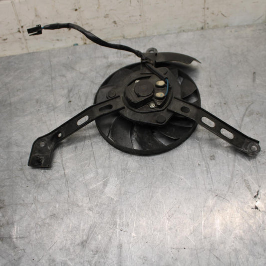 18-21 YAMAHA XSR700 ENGINE RADIATOR COOLING FAN bb475