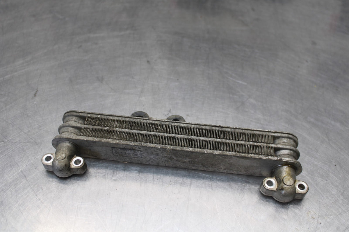98-05 HONDA SUPER HAWK 1000 VTR1000F ENGINE MOTOR OIL COOLER  BB924