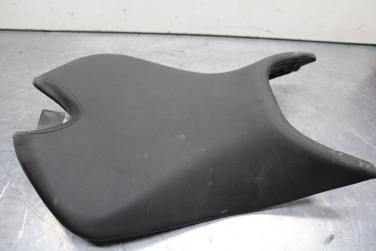 20-23 APRILIA RS660 FRONT DRIVERS SEAT PAD SADDLE PILLION BB611