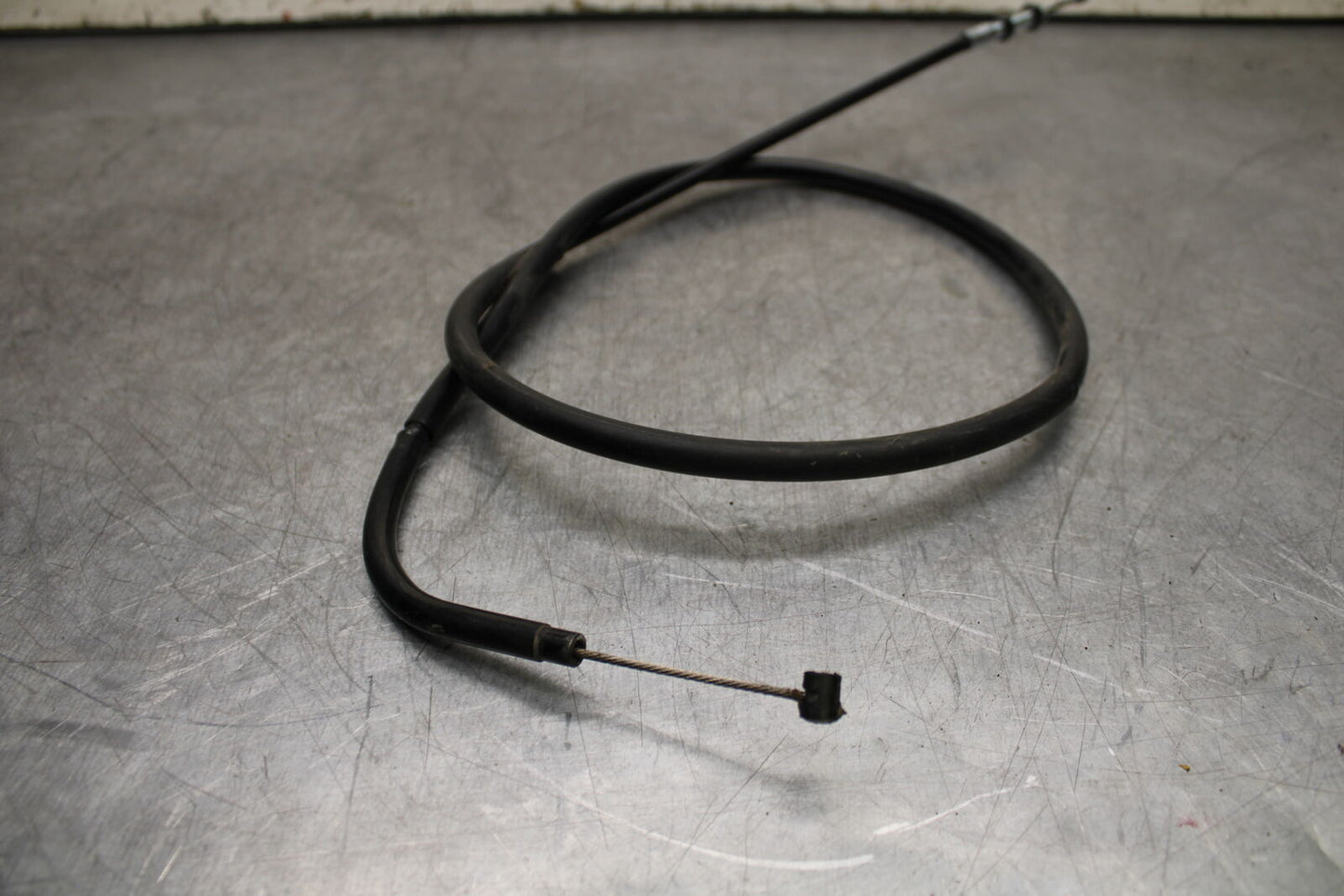 22-24 YAMAHA XSR900 CLUTCH CABLE LINE BB710