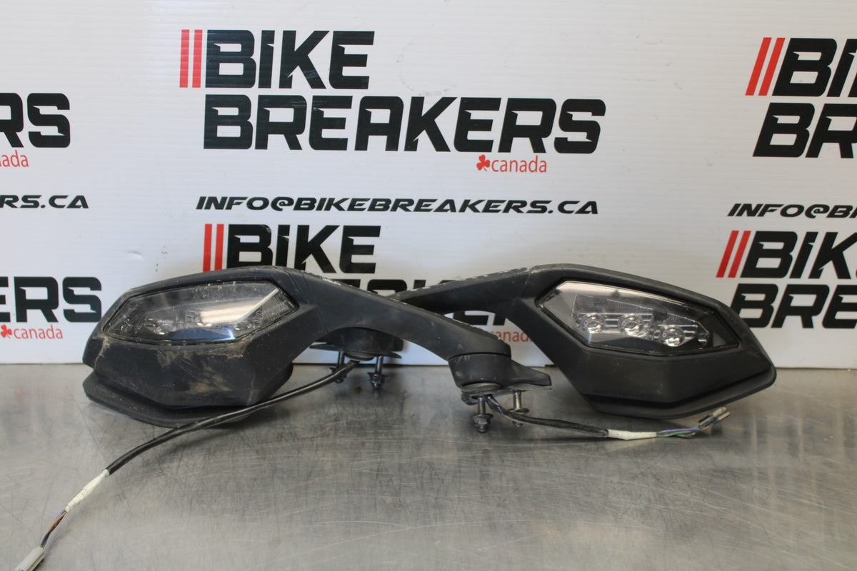 15-17 YAMAHA YZF R1 REAR VIEW MIRROR SET PAIR MIRRORS BB190