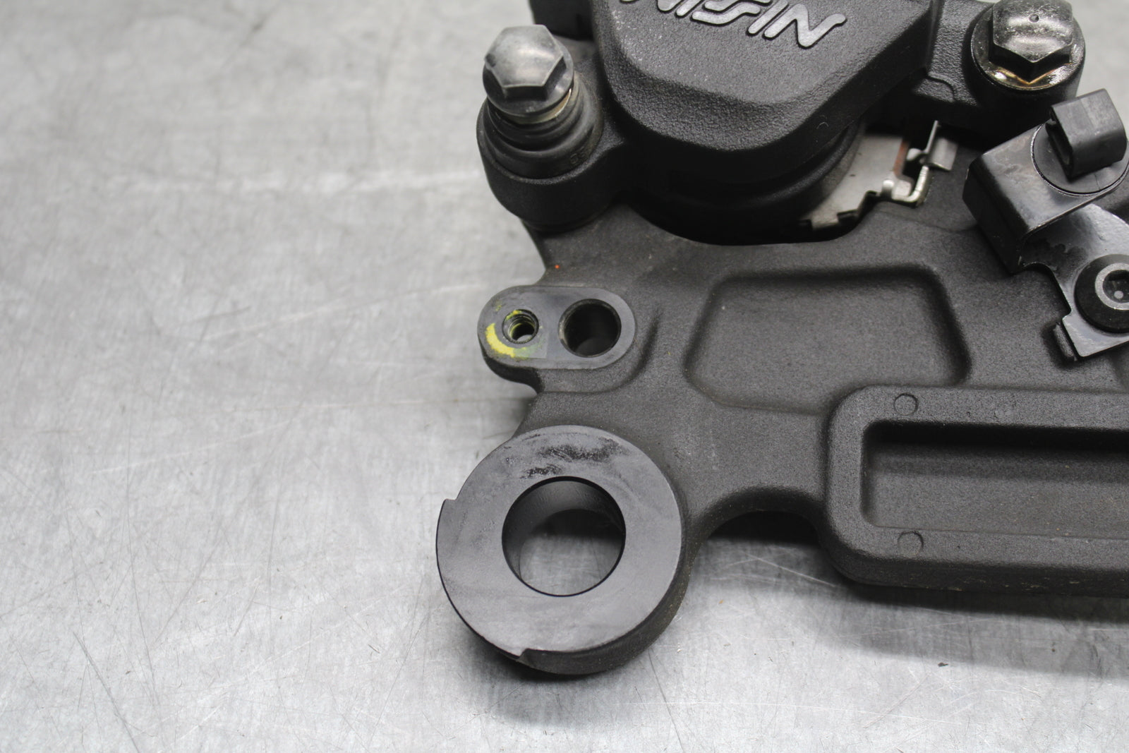 18-24 KAWASAKI NINJA 650 REAR BACK BRAKE CALIPER W MOUNT BRACKET BB725