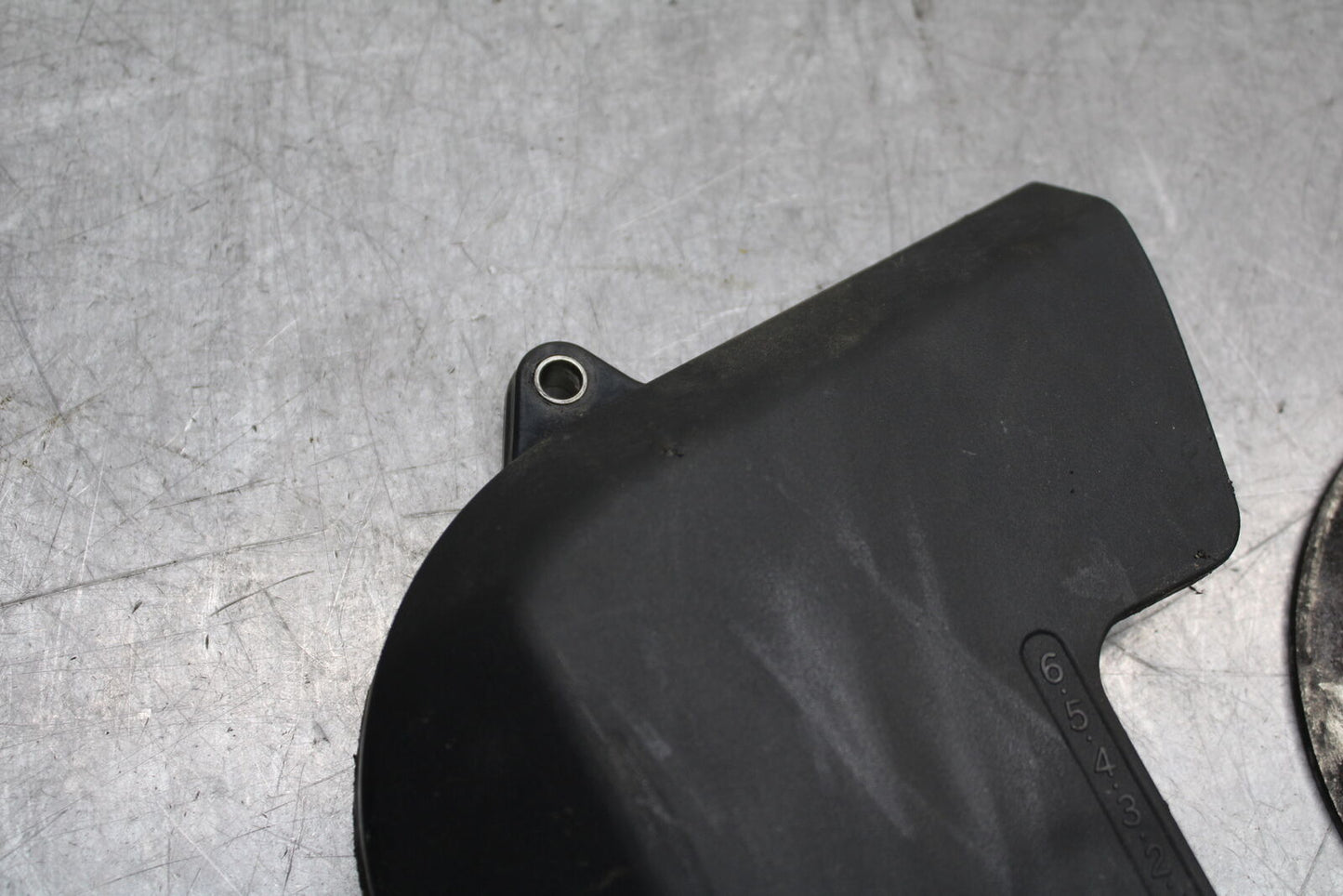 05-06 HONDA CBR600RR ENGINE SPROCKET COVER BB727