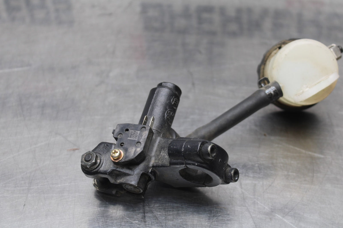 99 KAWASAKI NINJA ZX9R FRONT BRAKE MASTER CYLINDER BB05