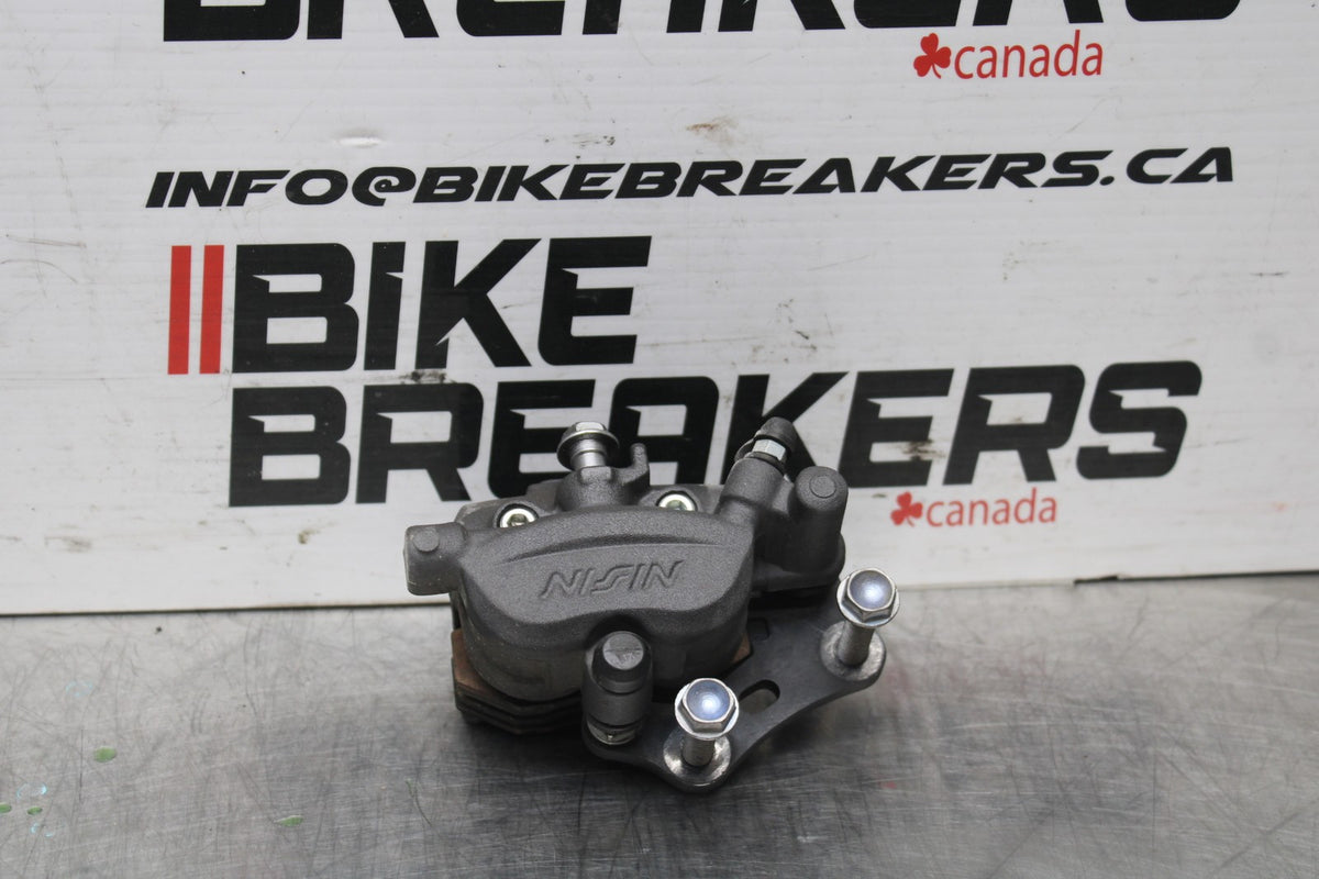24 KAWASAKI NINJA 500 ABS LEFT FRONT BRAKE CALIPER BB818