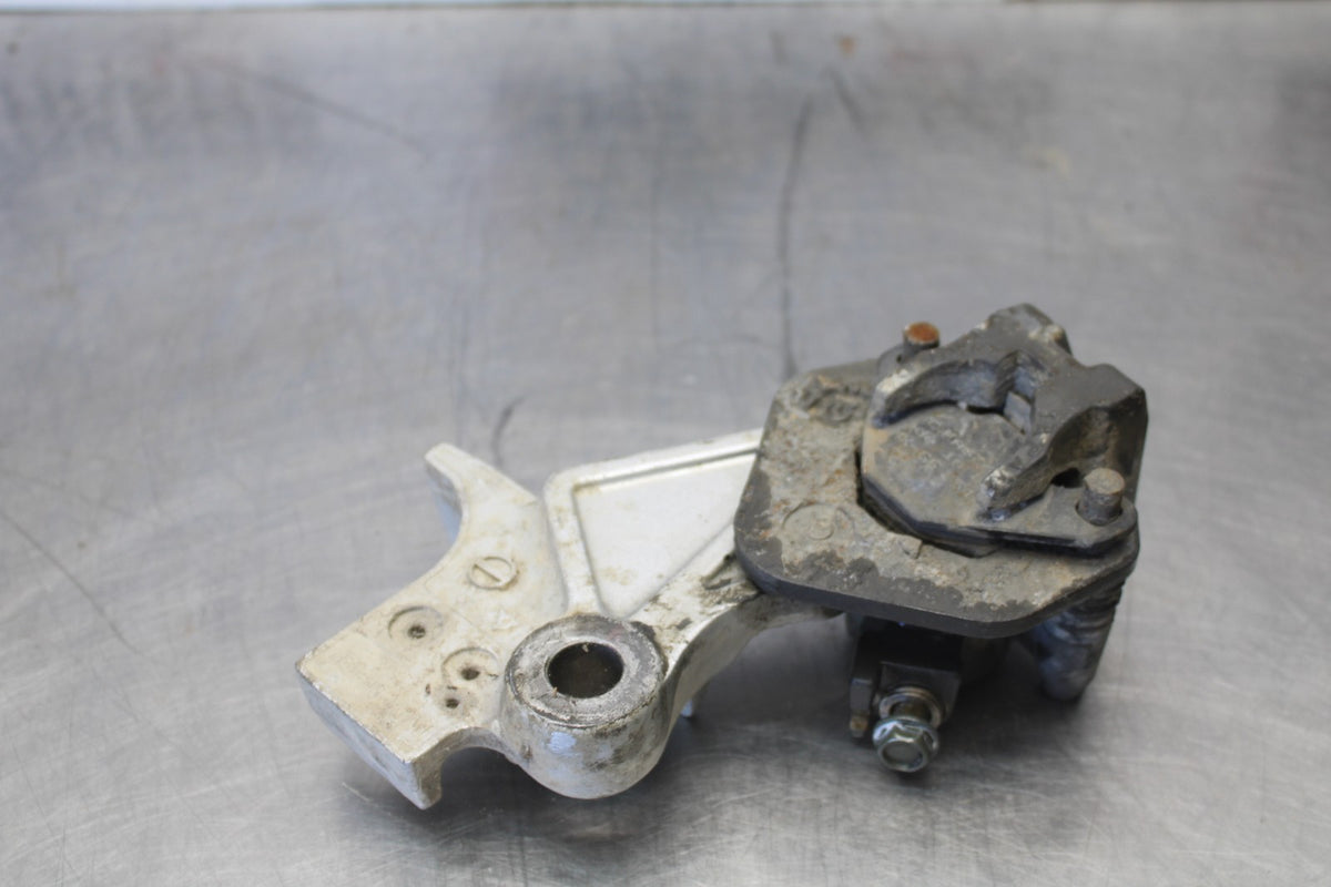 06 KAWASAKI KLR650 REAR BACK BRAKE CALIPER W MOUNT BRACKET BB919