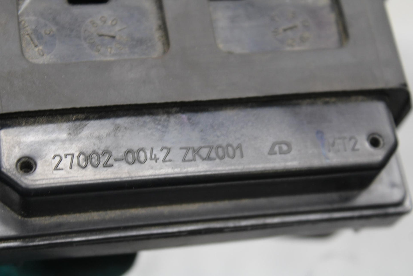 19-22 KAWASAKI Z400 RELAY ASSEMBLY BOX BB586