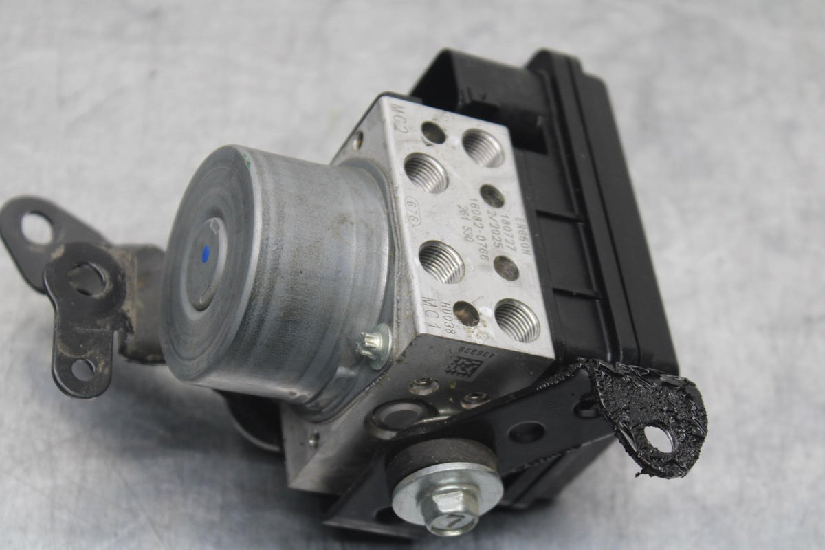 17-20 KAWASAKI NINJA 650 EX650 ABS ABS PUMP UNIT MODULE BB88