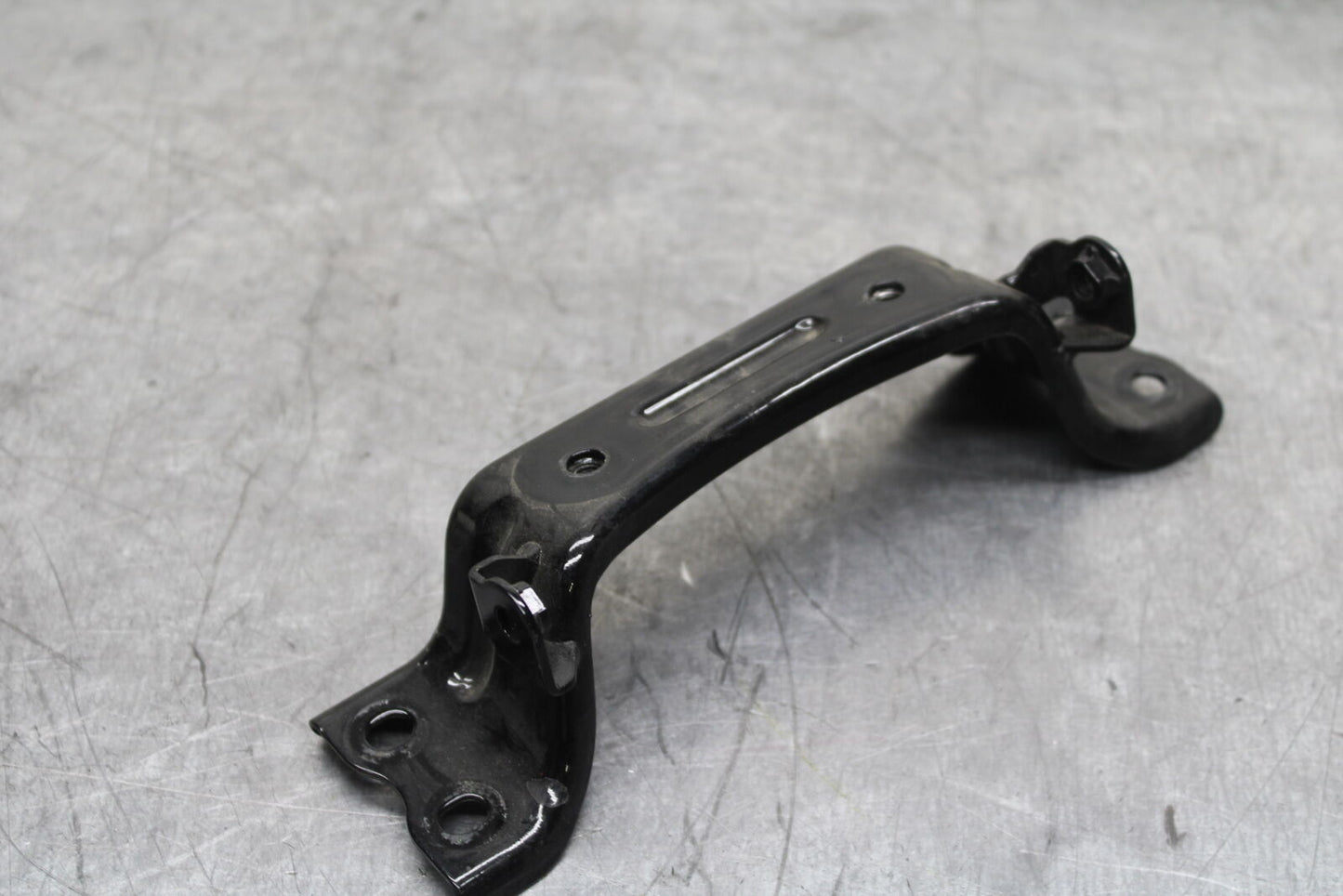 19-22 KAWASAKI Z400 GAS TANK FUEL CELL PETROL RESERVOIR BRACKET MOUNT BB738