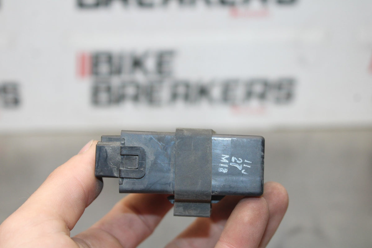 08 KAWASAKI VULCAN 1600 VN1600D NOMAD TURN SIGNAL RELAY FLASHER SWITCH BB904