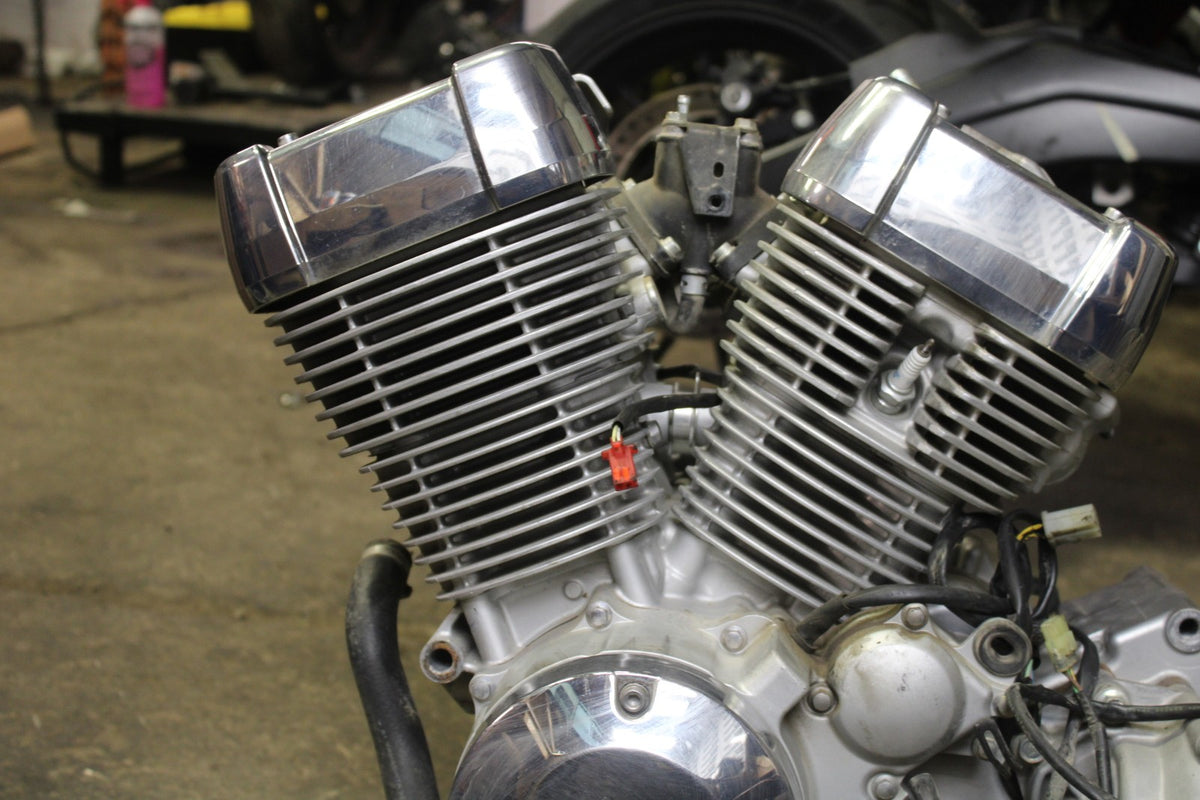 09 HONDA SHADOW 750 VT750 C2 ENGINE MOTOR BB809