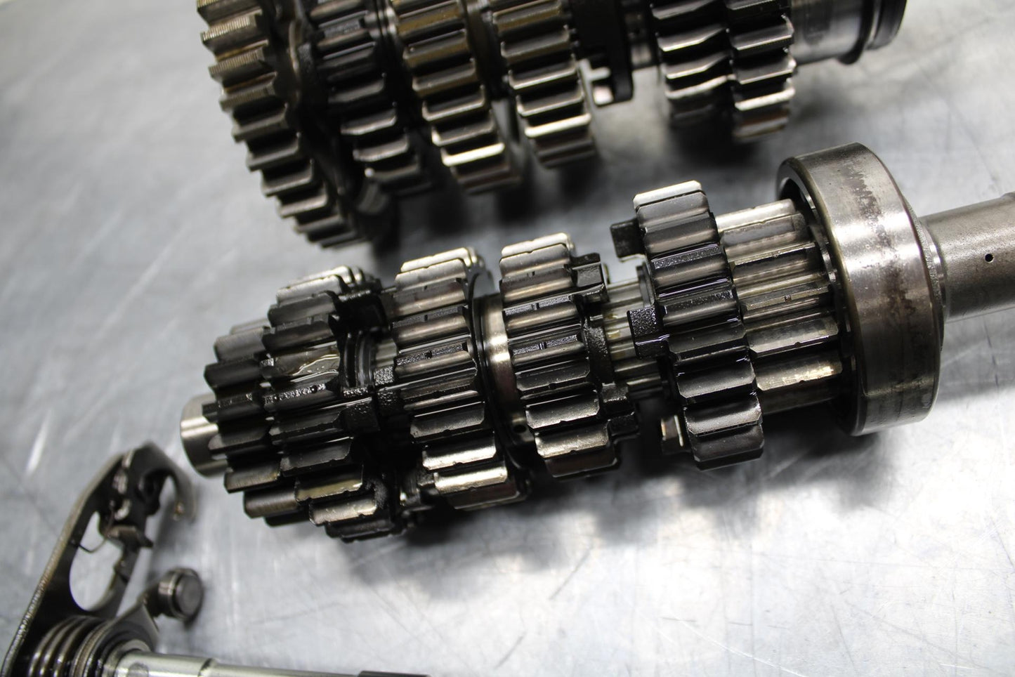09-14 YAMAHA YZF R1 ENGINE TRANSMISSION TRANNY GEARS 14B-17411-00-00 BB471