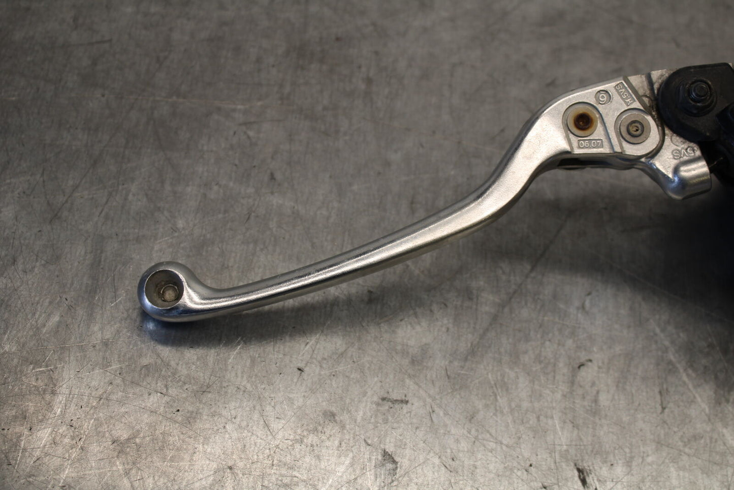 07-09 YAMAHA FZ6 FRONT BRAKE MASTER CYLINDER w/ LEVER BB713
