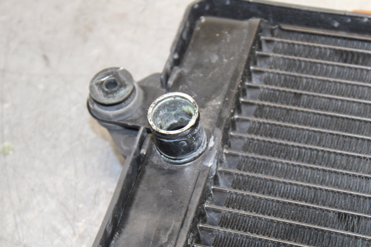 10-13 HONDA SHADOW RS 750 VT750RS ENGINE COOLER COOLING RADIATOR RADIATER BB718