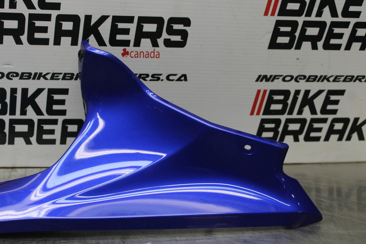 22-25 YAMAHA YZF R7 LEFT FRONT DUCT COVER PANEL COWL BB583
