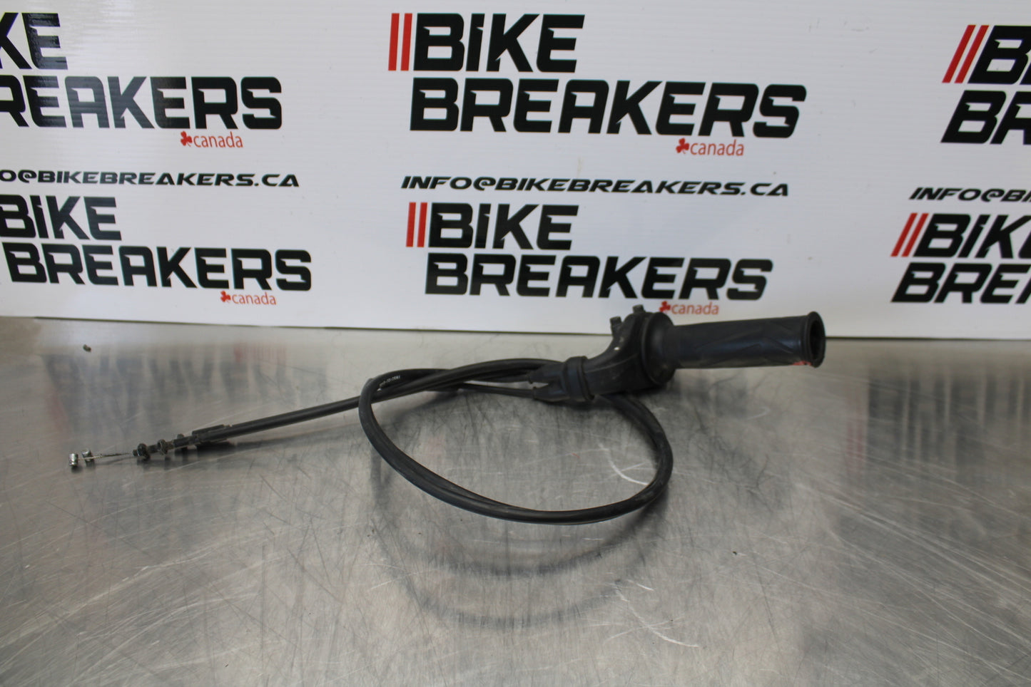 14-17 YAMAHA FZ07 THROTTLE CABLE LINE HOUSING GUIDE BB162