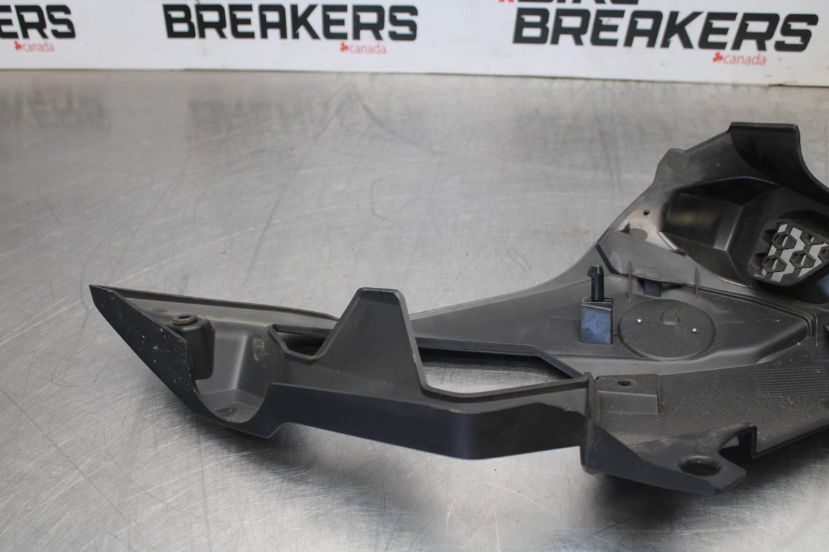 17-20 BMW S1000R LEFT MID UPPER SIDE FAIRING COWL PLASTIC BB909