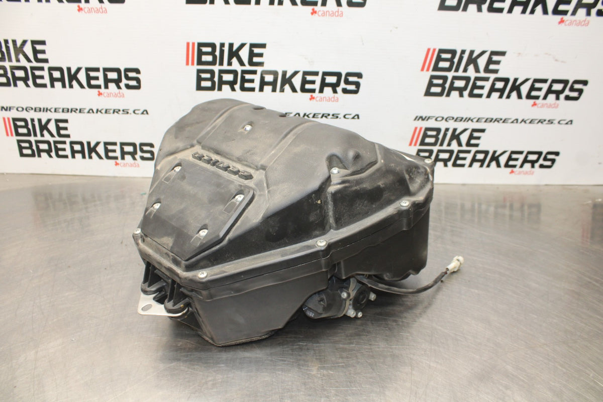 13 YAMAHA YZF R1 AIRBOX AIR INTAKE FILTER BOX BB781