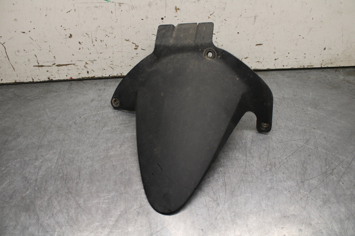 05-06 HONDA CBR600RR REAR BACK WHEEL TIRE HUGGER FENDER BB727