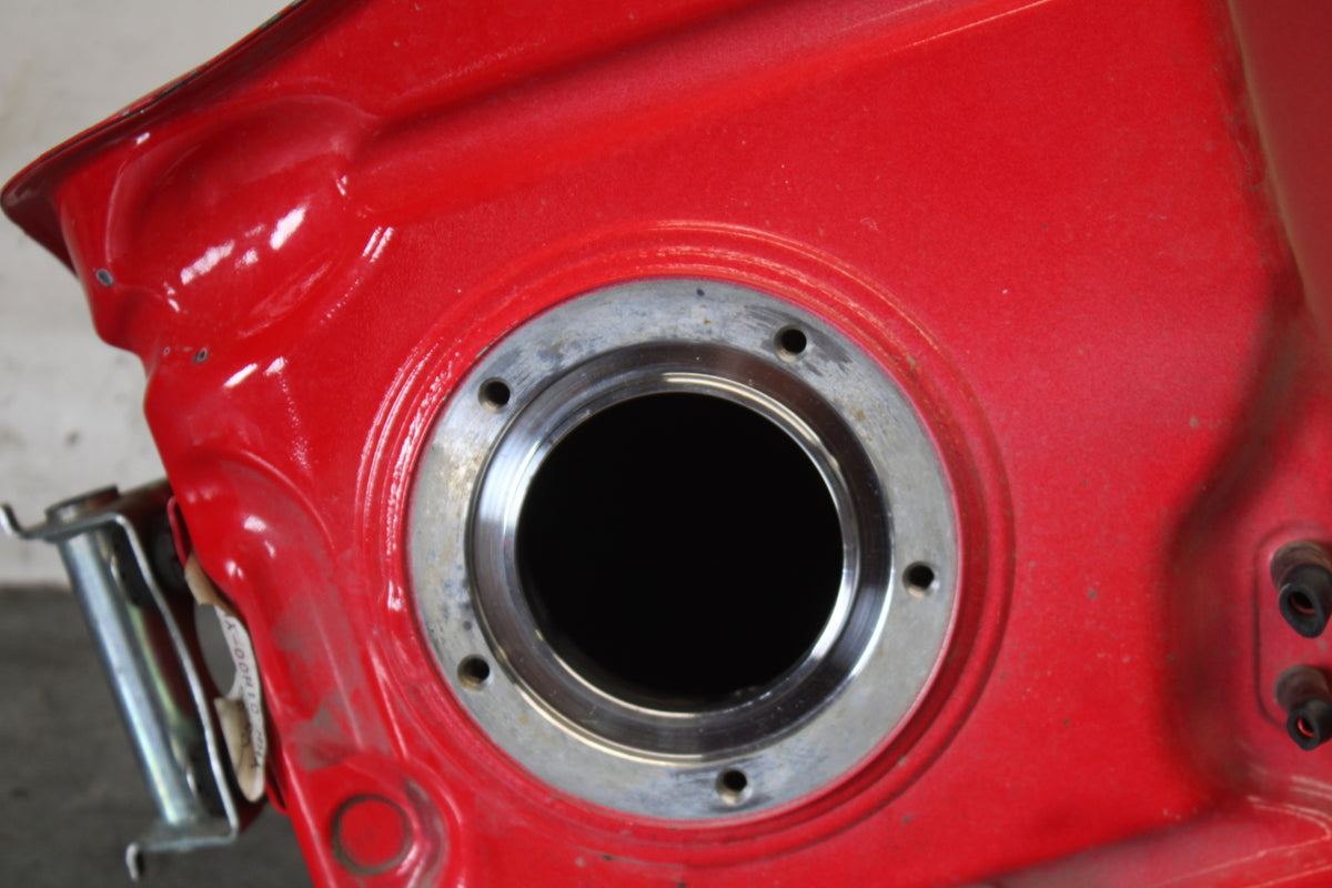 06-07 SUZUKI GSXR 600 GAS TANK FUEL CELL PETROL RESERVOIR BB694