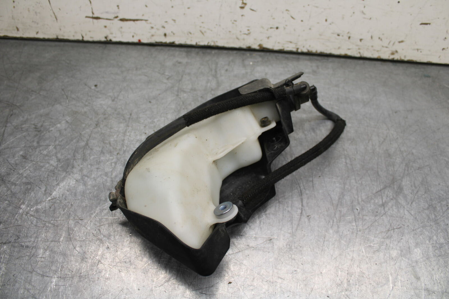 22-24 YAMAHA XSR900 COOLANT WATER TANK RESERVOIR BOTTLE BB710