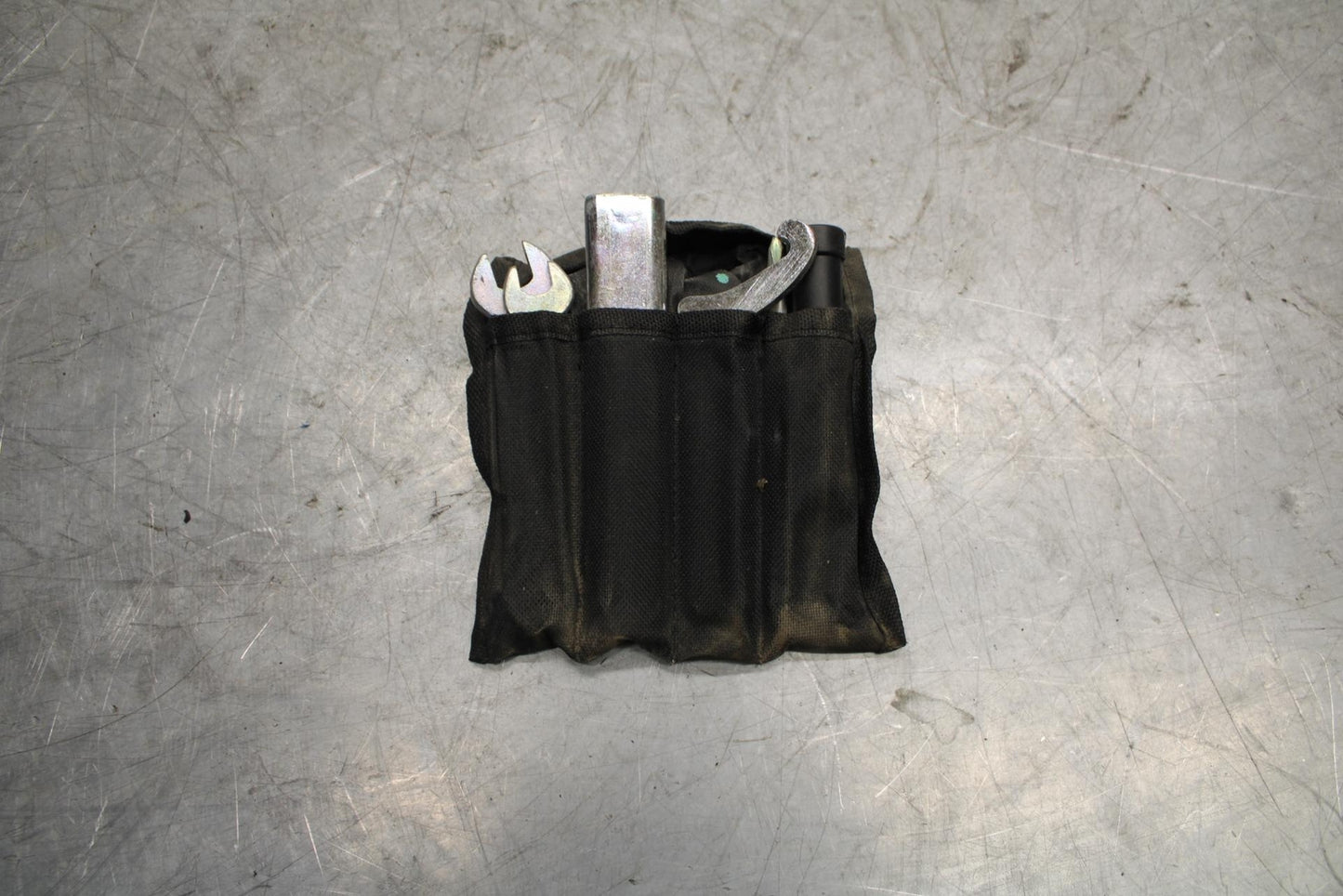 2015 Yamaha YZF R3 STOCK TOOLS OEM TOOL BAG KIT SET 1WD-F8100-00-00 BB526