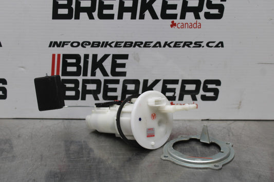 14-17 YAMAHA FZ07 FUEL PUMP GAS PETROL SENDER UNIT BB766