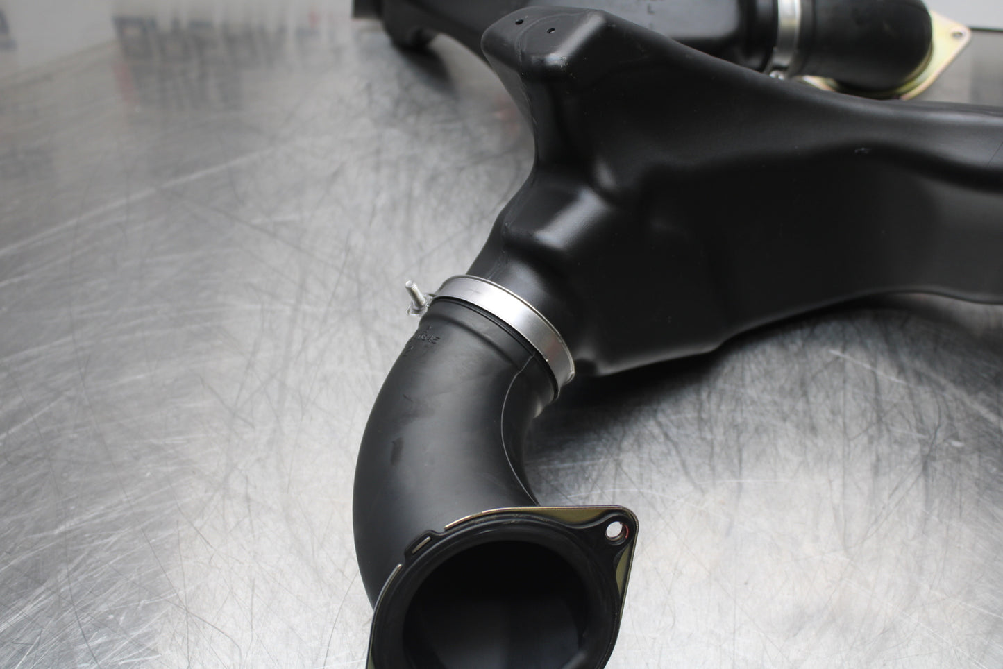 23-24 KAWASAKI NINJA ZX14R NEW!! RIGHT LEFT AIR INTAKE DUCTS BB153