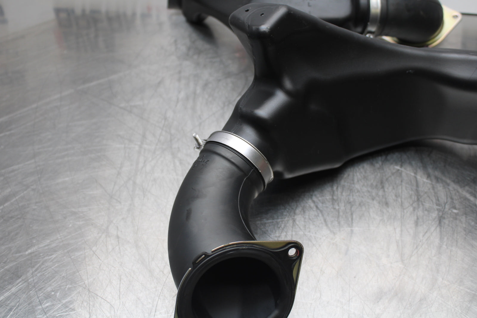 23-24 KAWASAKI NINJA ZX14R NEW!! RIGHT LEFT AIR INTAKE DUCTS BB153