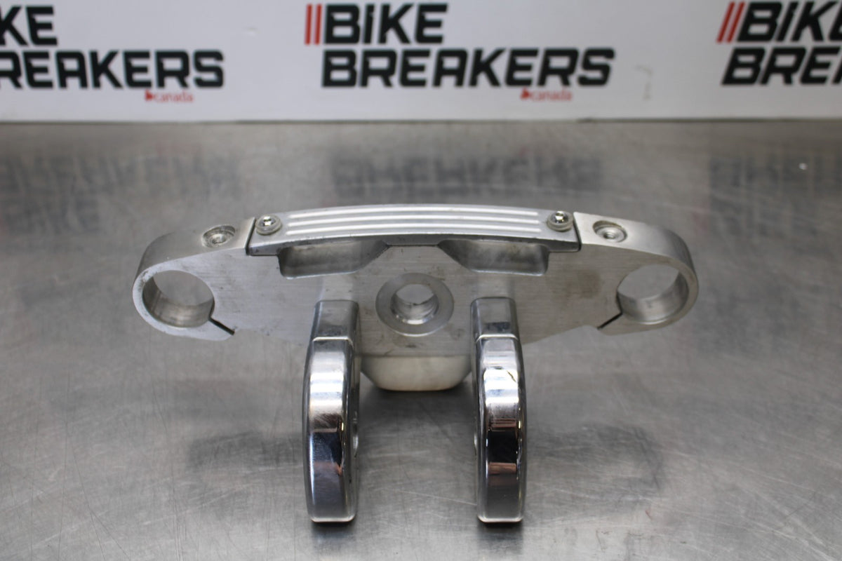 03-08 KAWASAKI VULCAN 1600 FORKS UPPER TRIPLE TREE CLAMP BB196